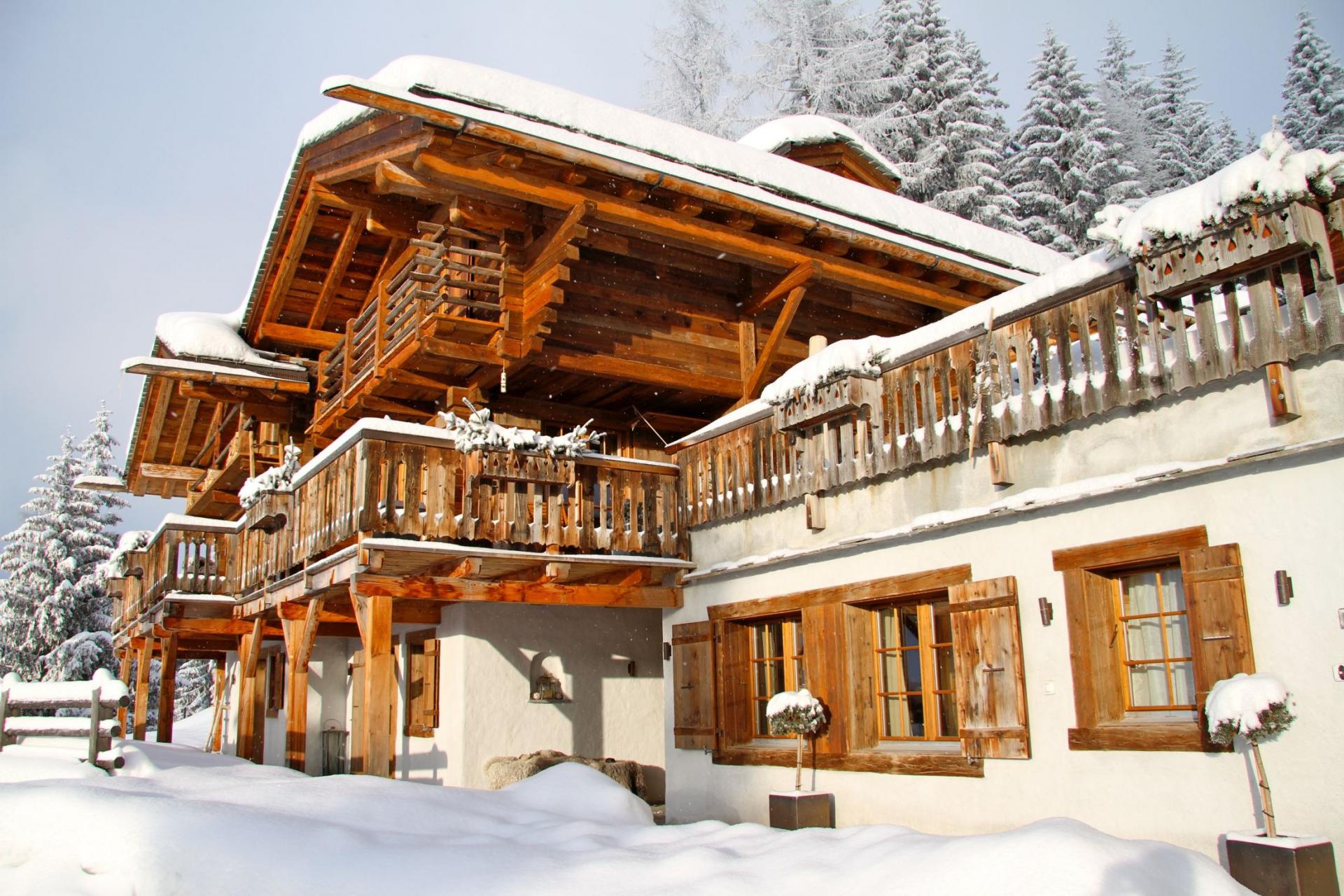 Terrace & Balcony