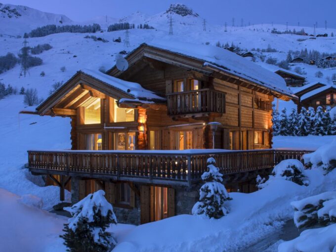 Chalet Pierre Avoi Image 02