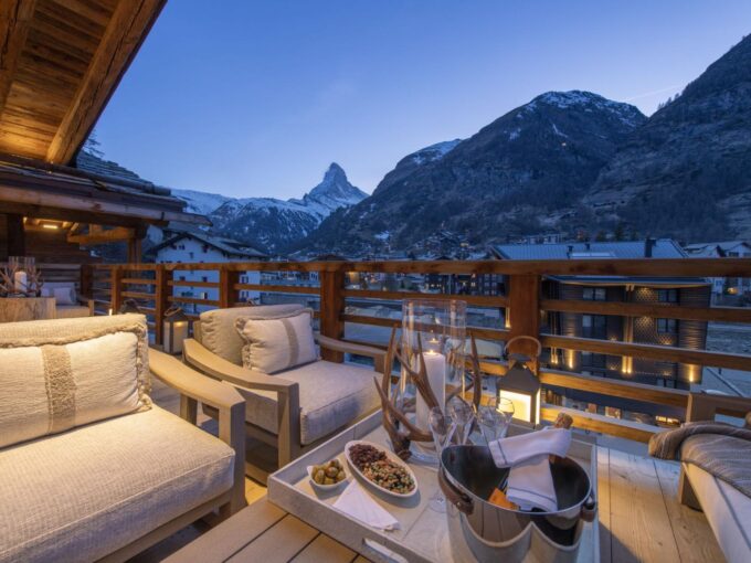 Chalet Elbrus Image 01