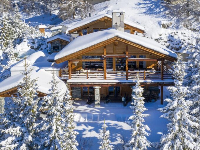 Chalet Belle Claire Image 01