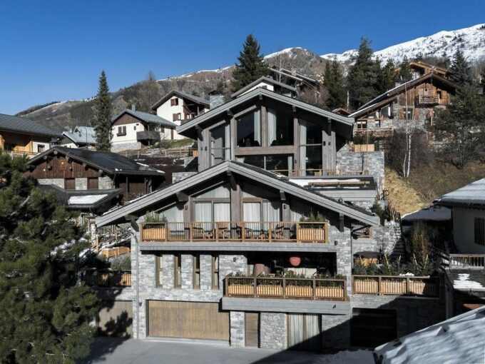 Chalet Escapade Image 01