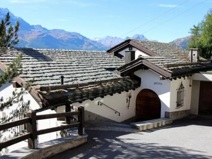 Chalet Chesa Selma Image 01