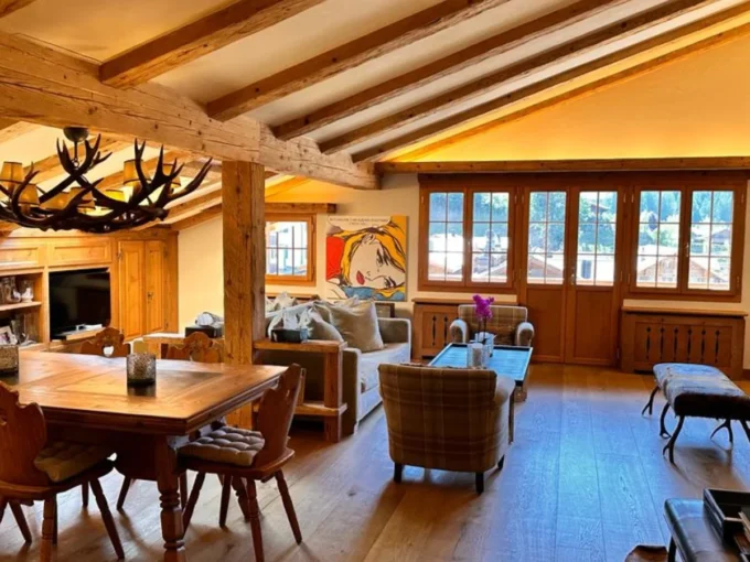 Chalet Tennis View Image 01