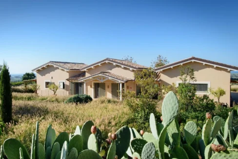 Villa Jacaranda- Italy- Villa External