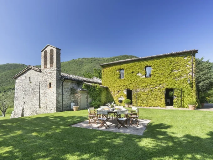 primary-villa-pizzicato-exterior