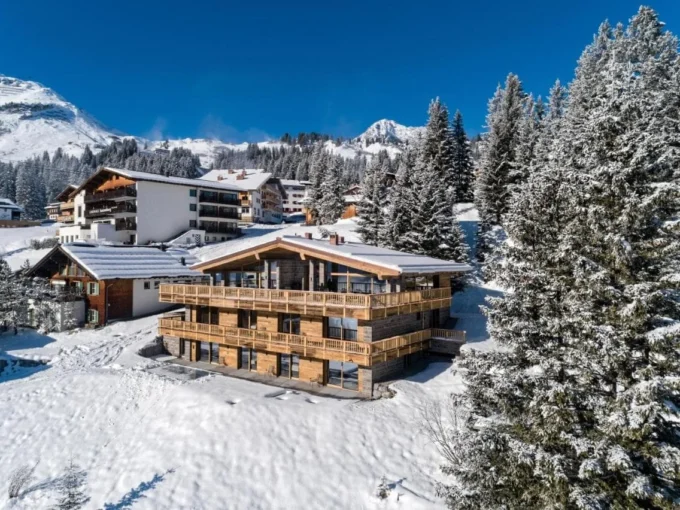 Chalet Skilodge Image 01