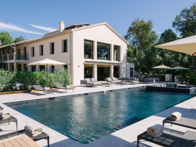 Chalet VILLA RIVA Image 01